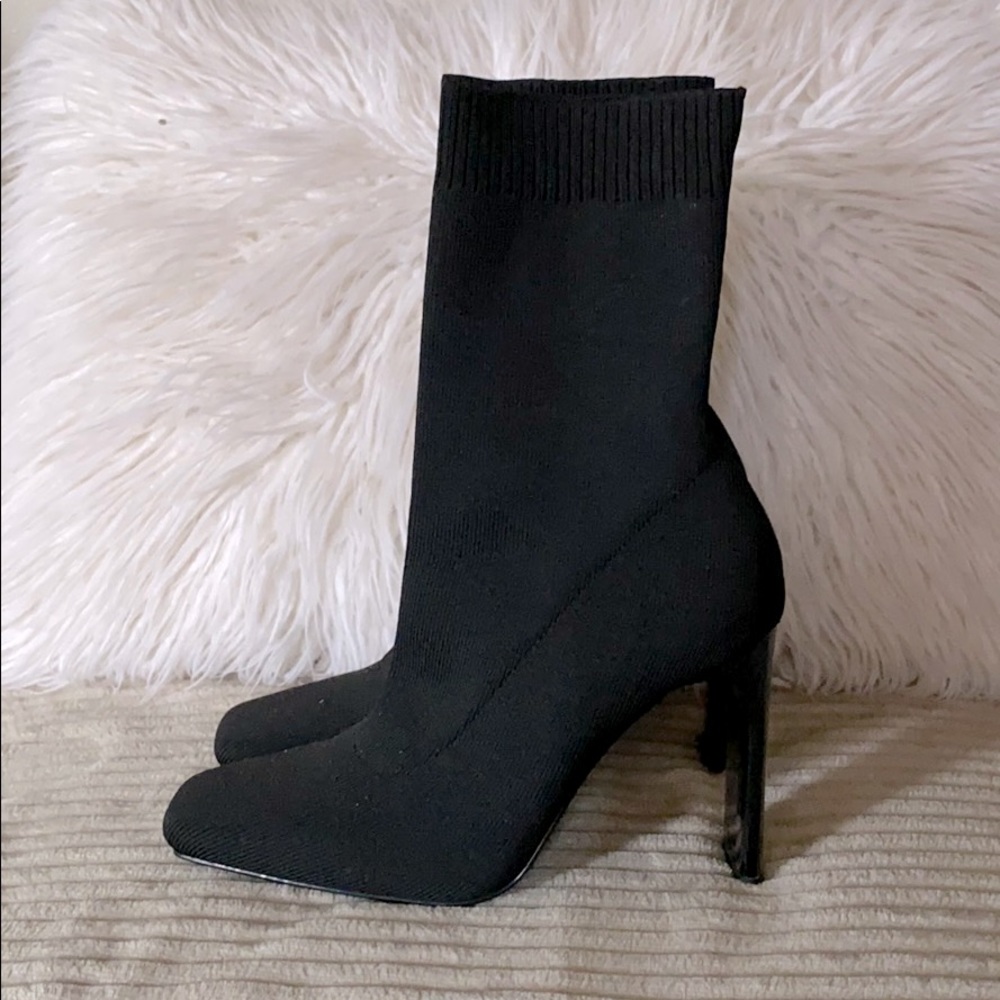 Sockstyled beautiful boots